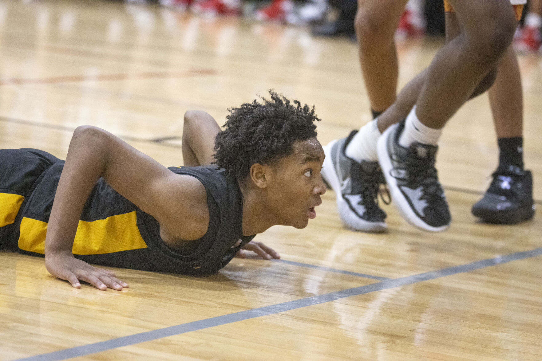 112322-dec-spt-eisenhower-basketball-gallery_26.JPG